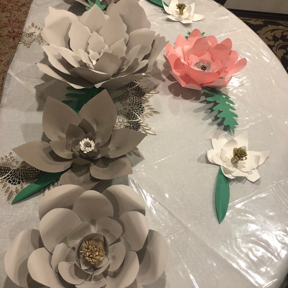 Paper flower - Picture 4 of 5